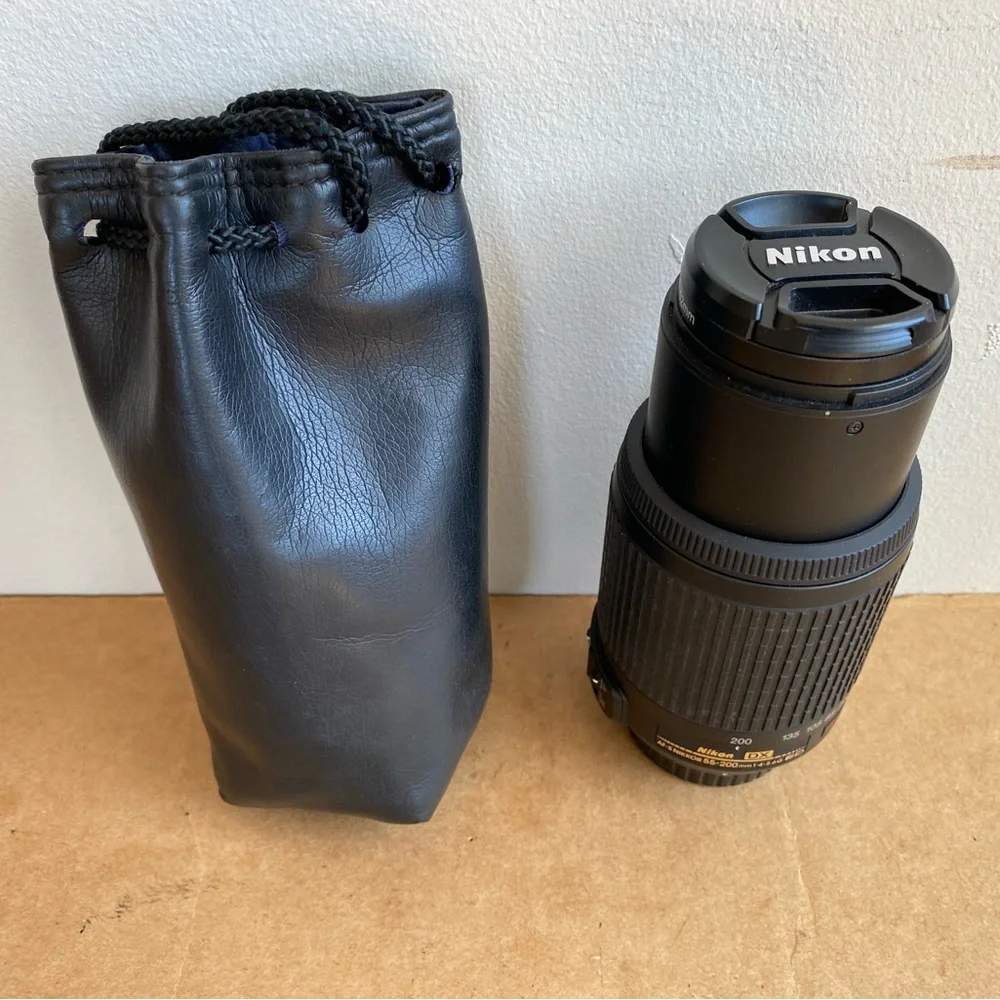 Nikon DX AF-S Nikkor 55-200mm f/4-5.6G ED VR Lens